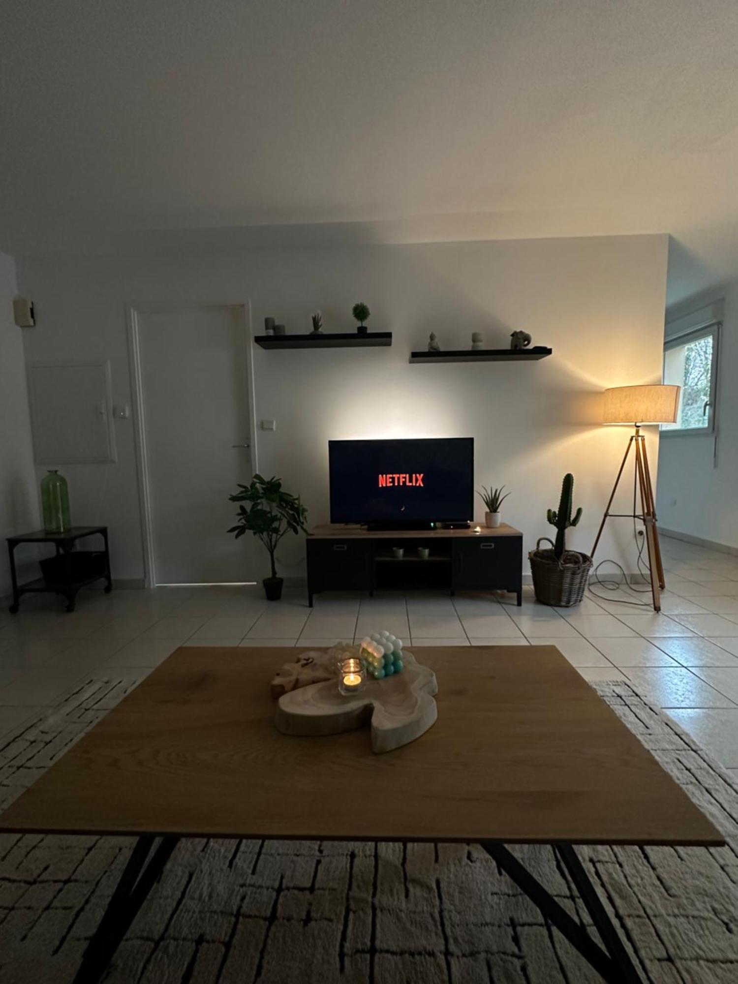 Appartement Entierement Renove Roye  Extérieur photo